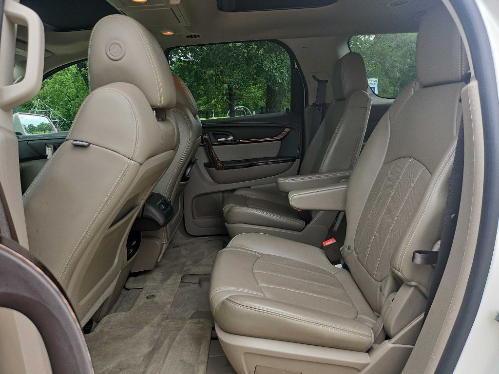 2013 GMC Acadia Image 27