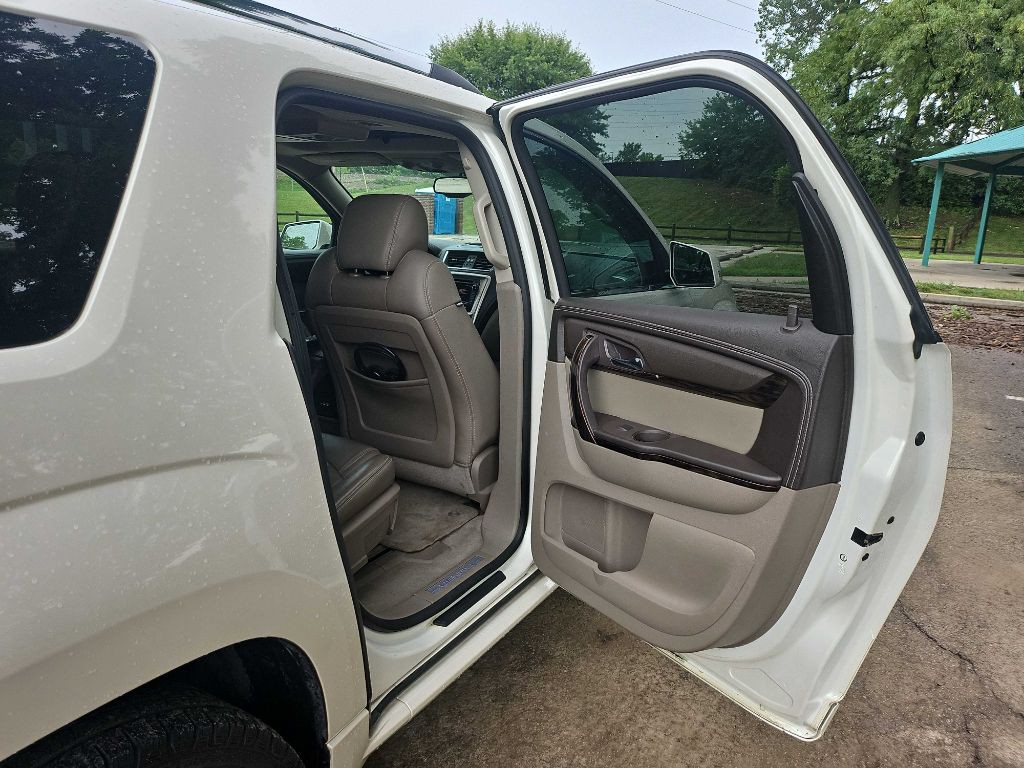 2013 GMC Acadia Image 29