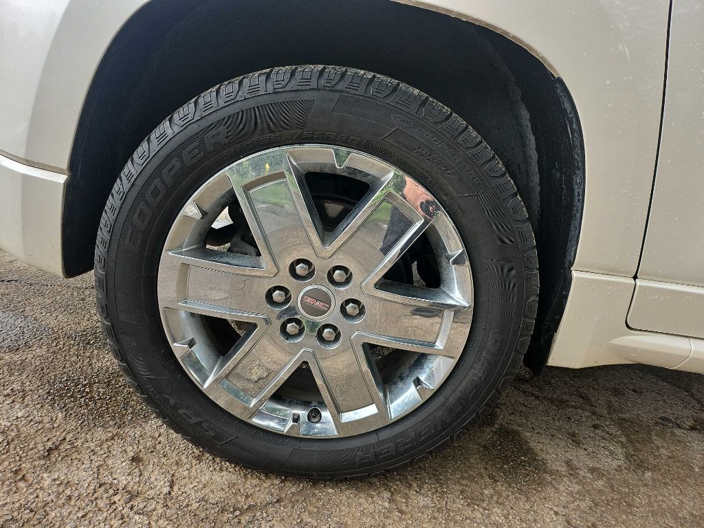2013 GMC Acadia Image 43