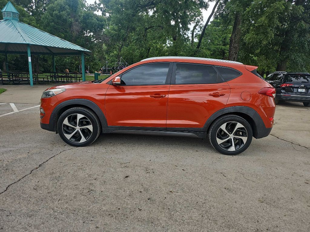 2016 Hyundai Tucson Image 8