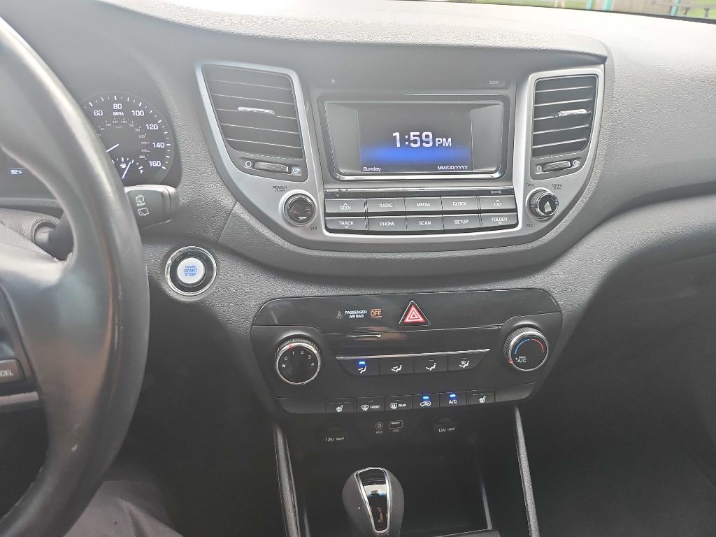 2016 Hyundai Tucson Image 15