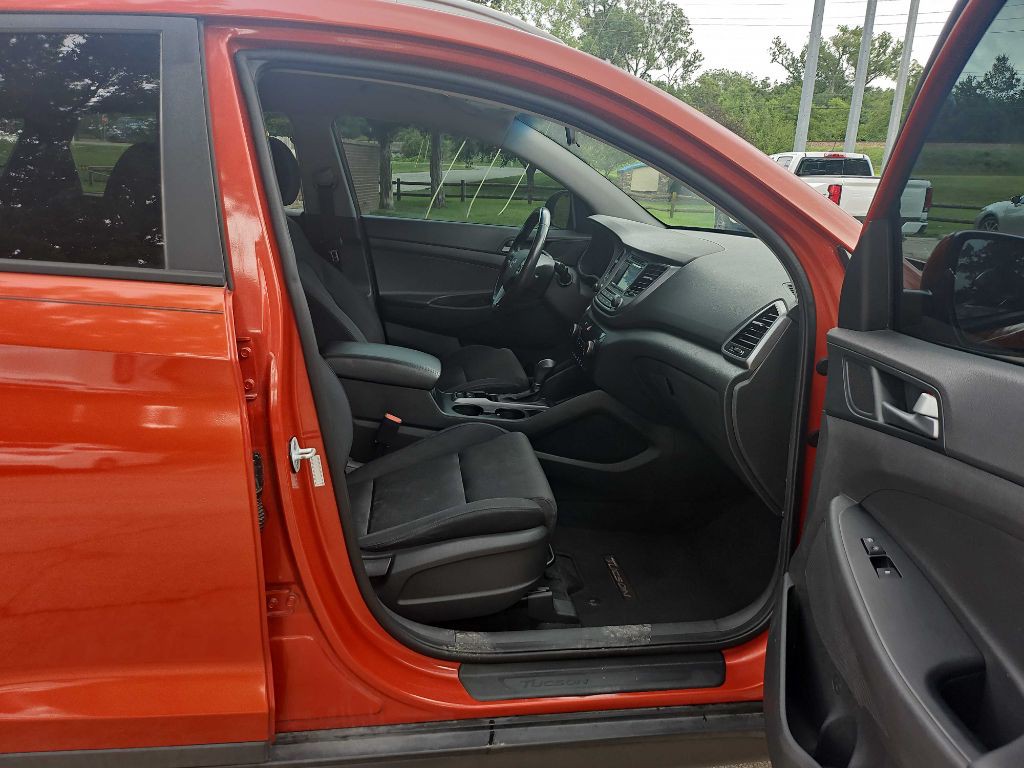 2016 Hyundai Tucson Image 19