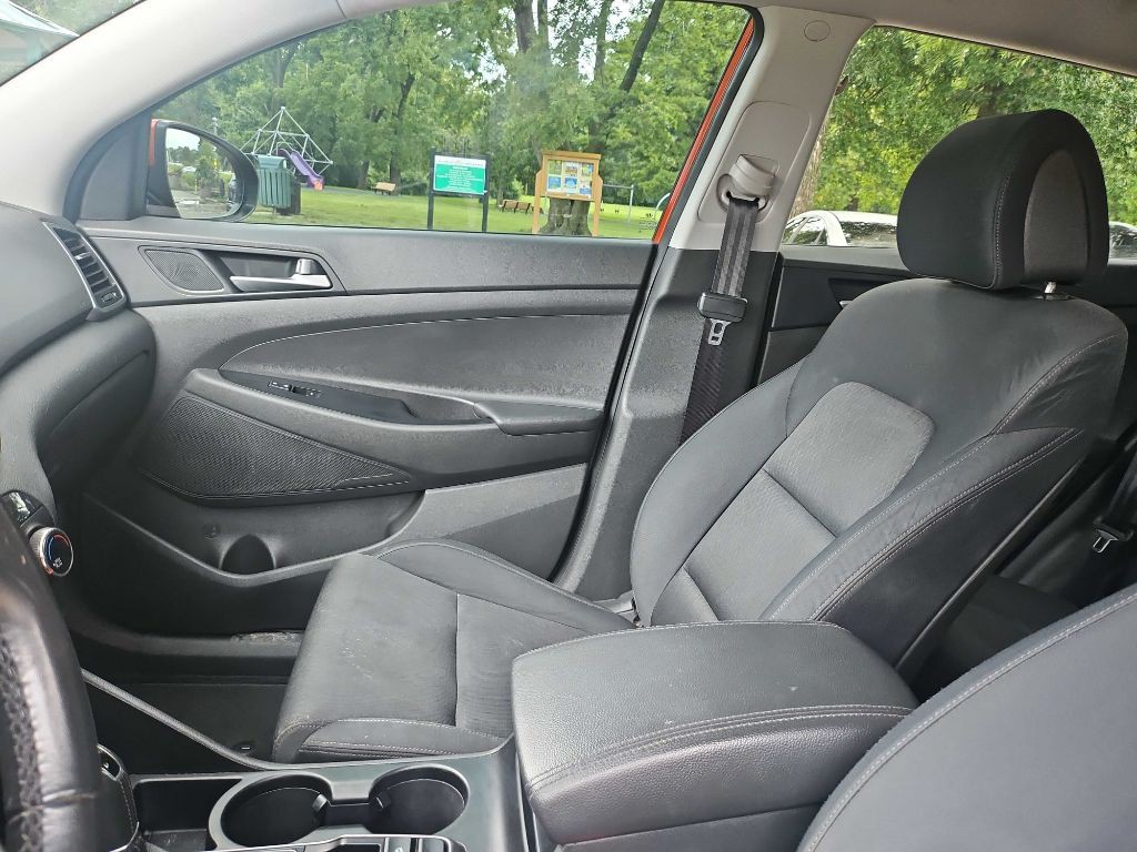 2016 Hyundai Tucson Image 12