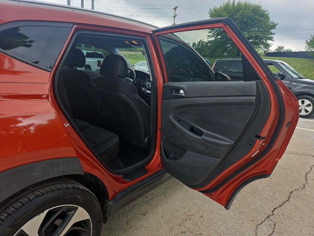 2016 Hyundai Tucson Image 26