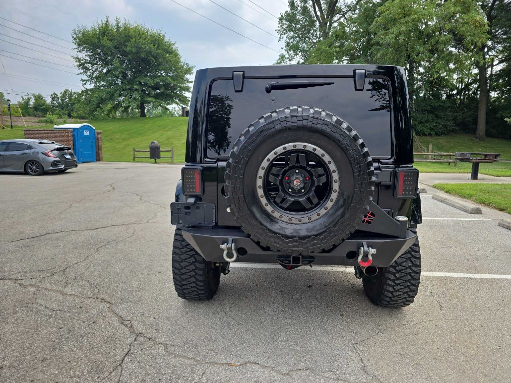 2011 Jeep Wrangler Unlimited Image 6