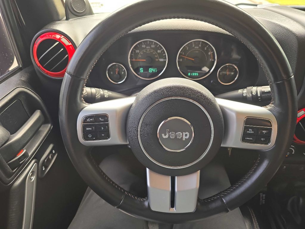 2011 Jeep Wrangler Unlimited Image 14