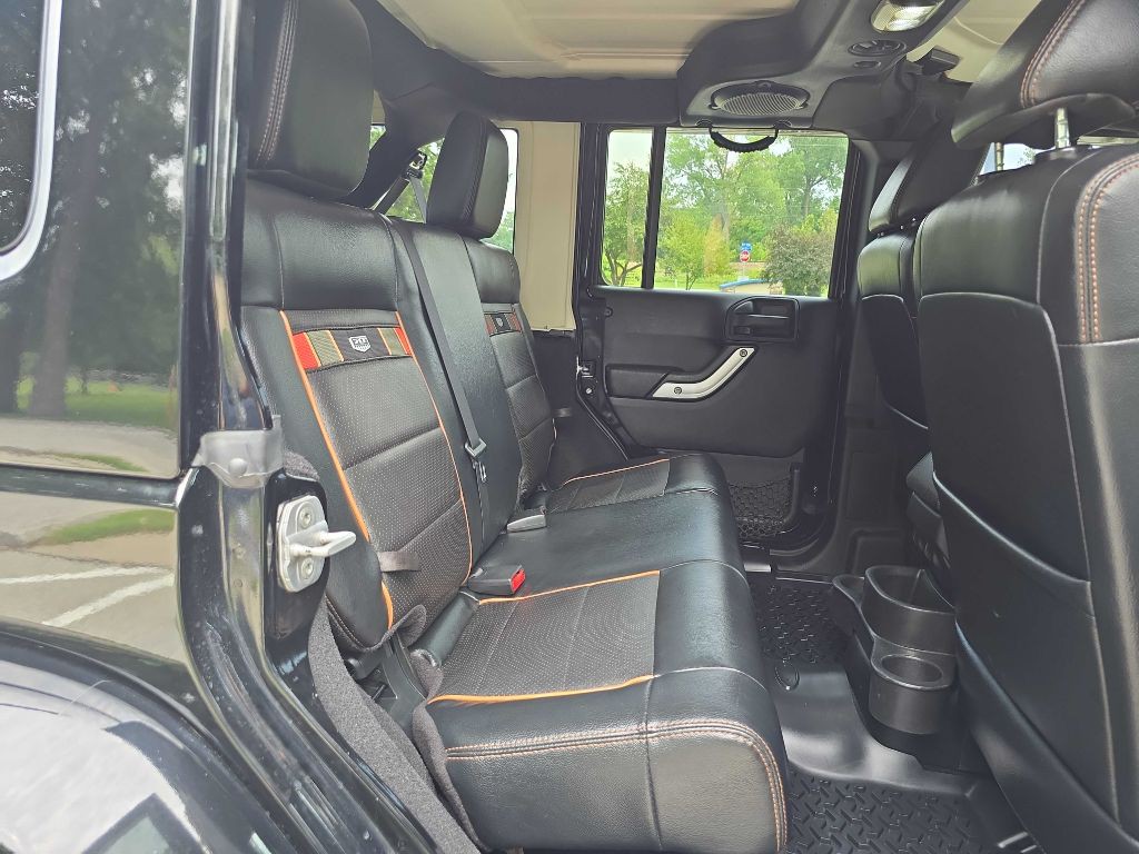 2011 Jeep Wrangler Unlimited Image 28