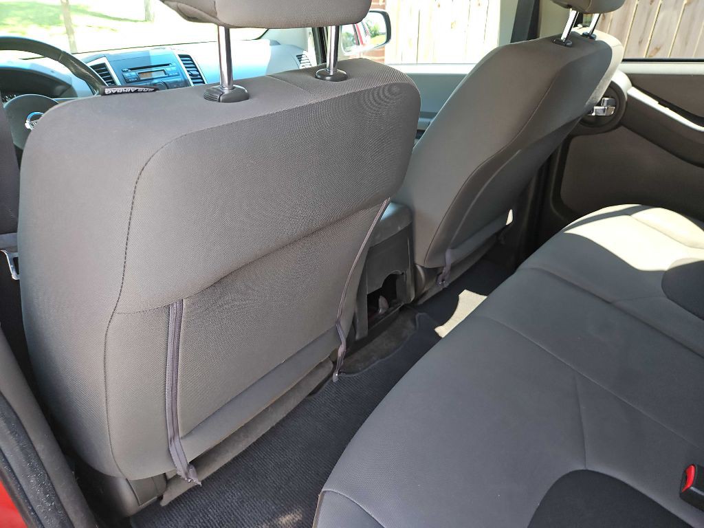 2012 Nissan Xterra Image 25