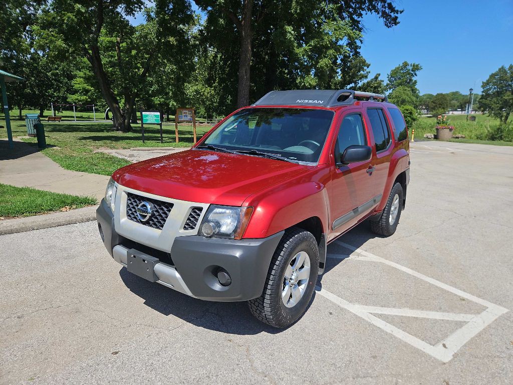 2012 Nissan Xterra Image 1