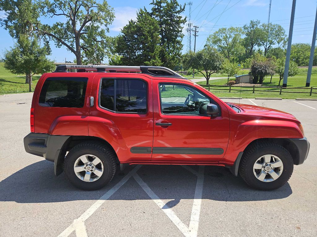 2012 Nissan Xterra Image 8
