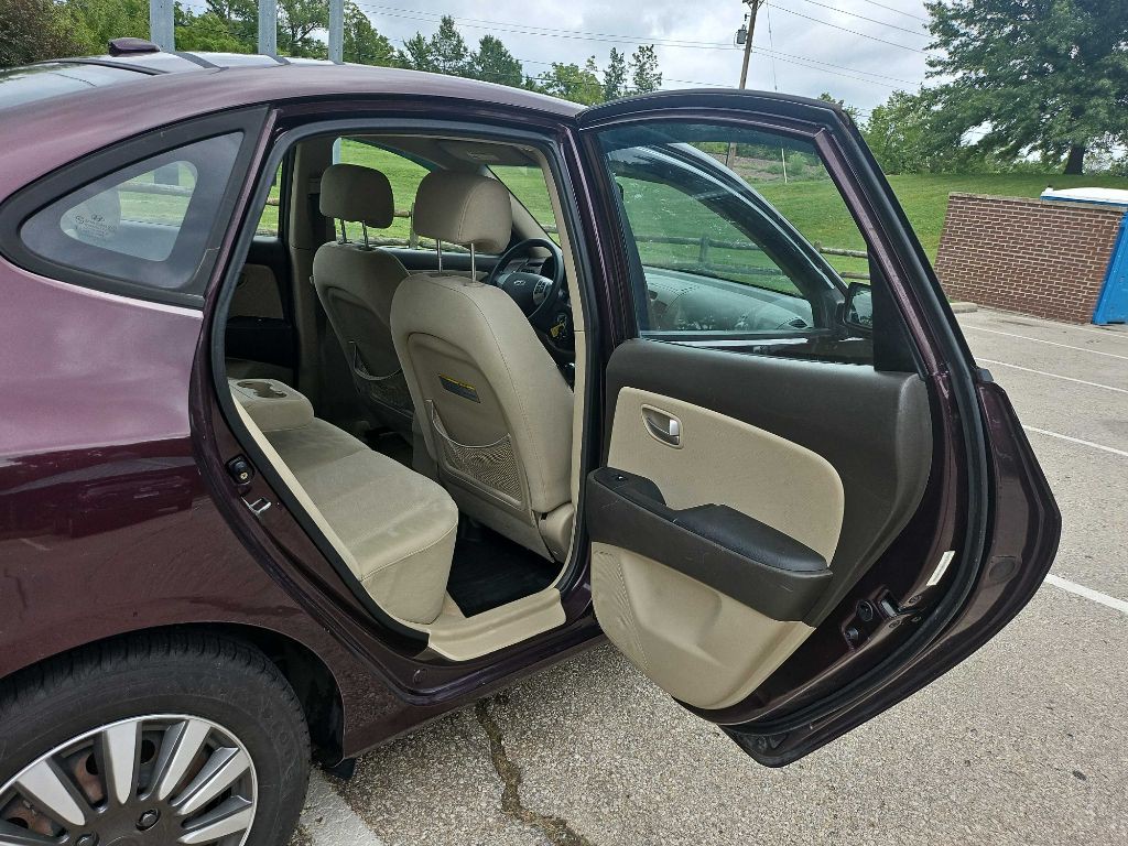 2007 Hyundai Elantra Image 25