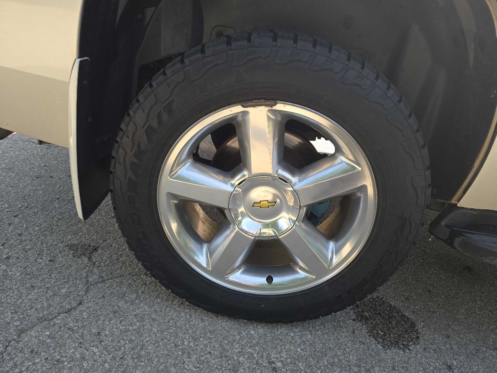 2011 Chevrolet Tahoe Image 41