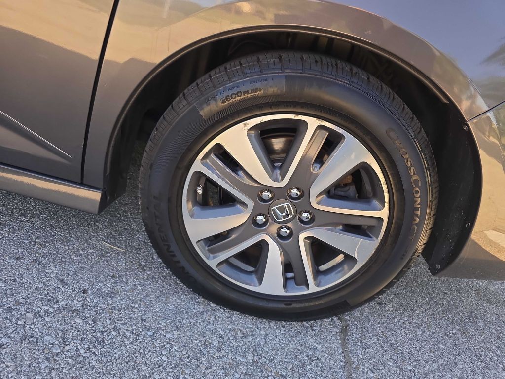 2014 Honda Odyssey Image 33