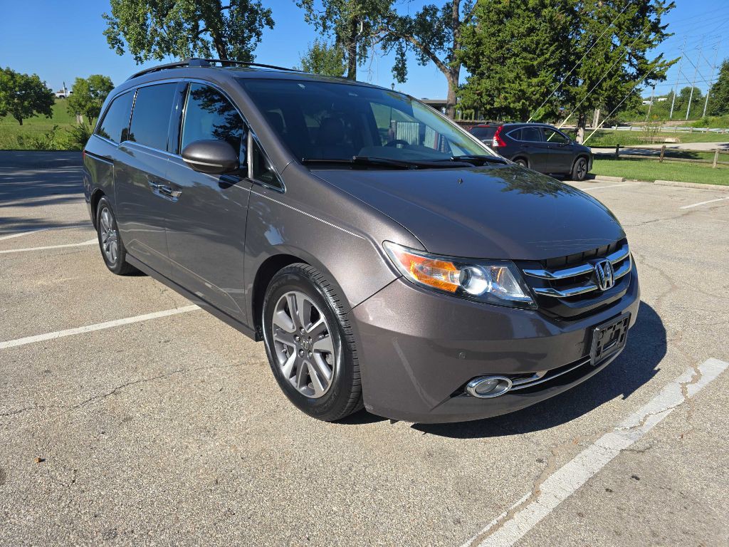 2014 Honda Odyssey Image 3