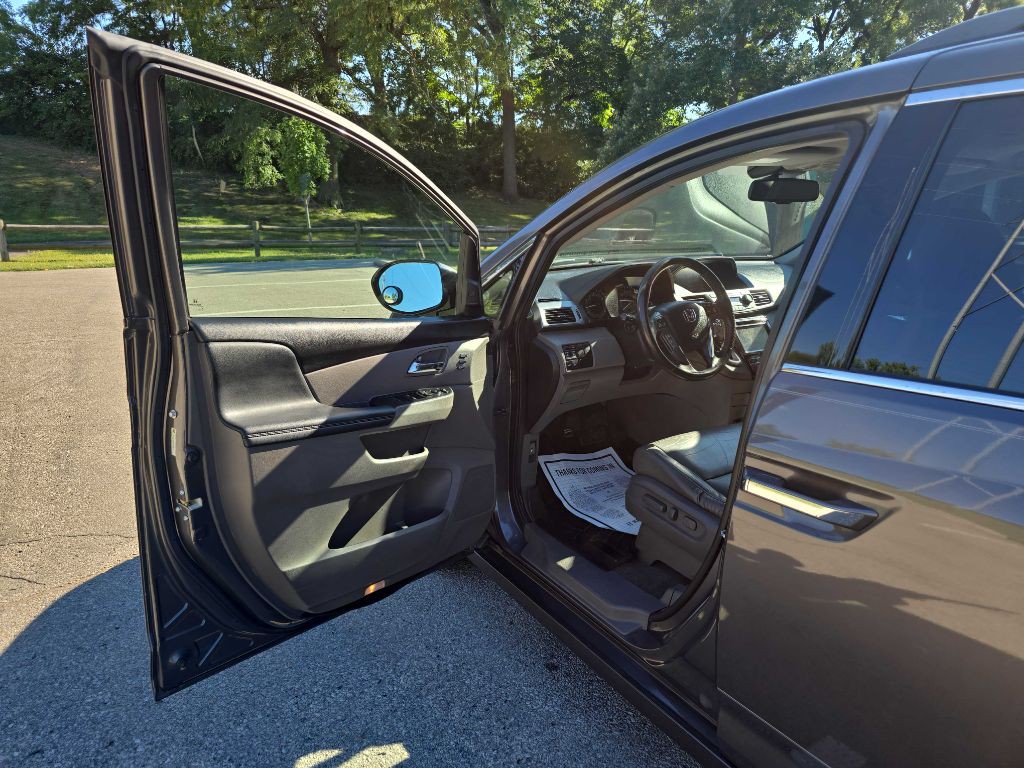 2014 Honda Odyssey Image 9