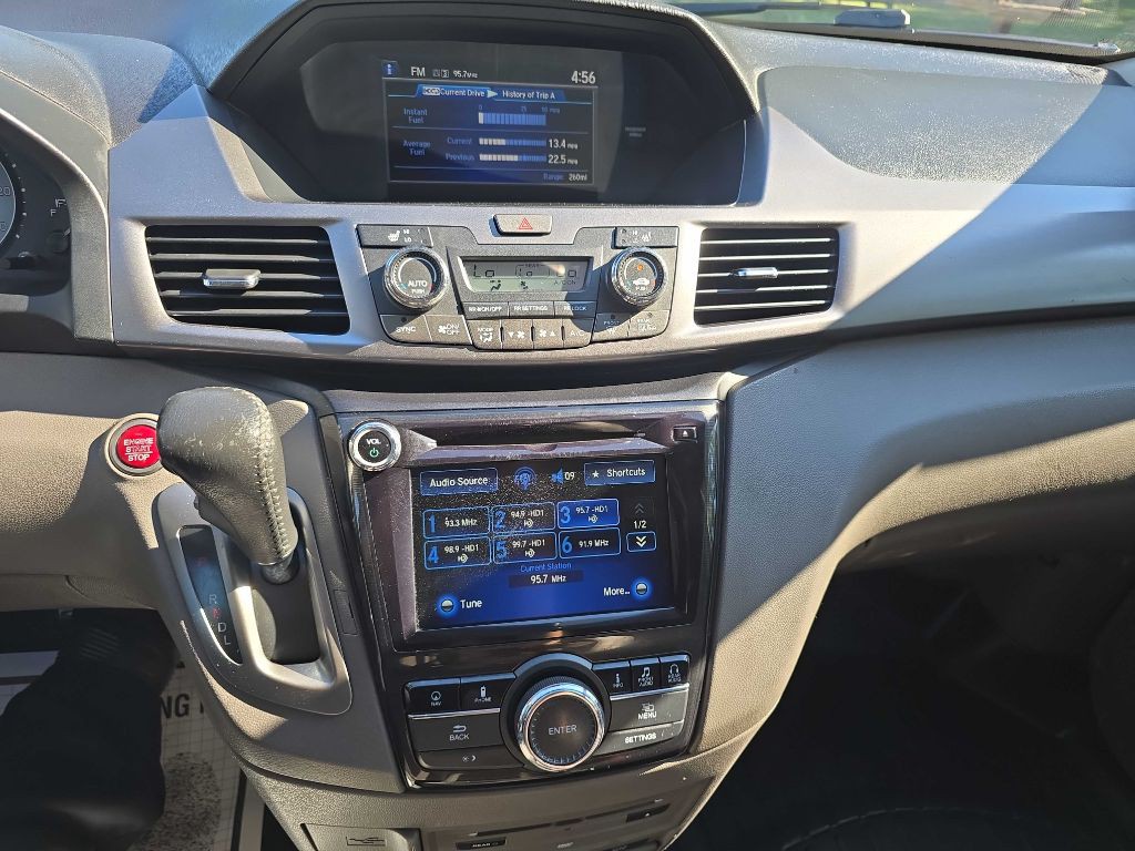 2014 Honda Odyssey Image 14