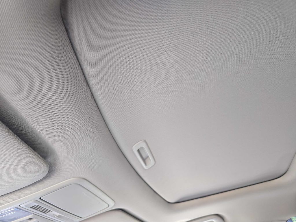 2014 Honda Odyssey Image 17