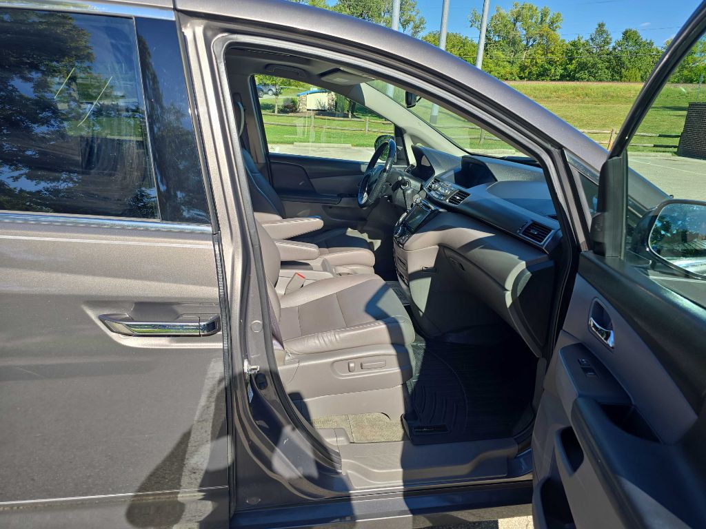 2014 Honda Odyssey Image 20