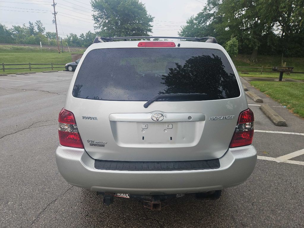 2006 Toyota Highlander Image 2