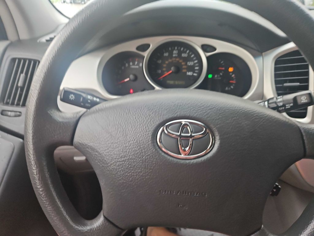 2006 Toyota Highlander Image 25