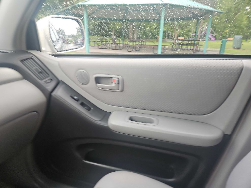 2006 Toyota Highlander Image 31