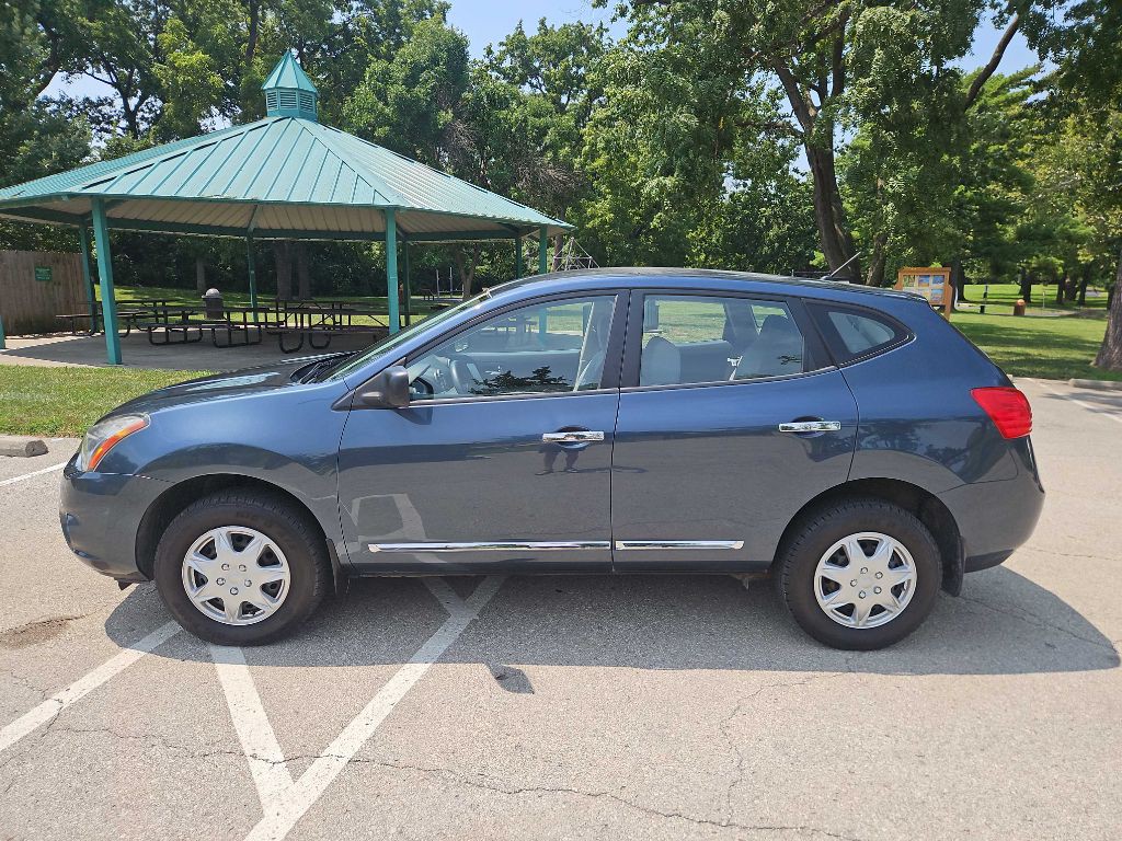 2015 Nissan Rogue Image 4