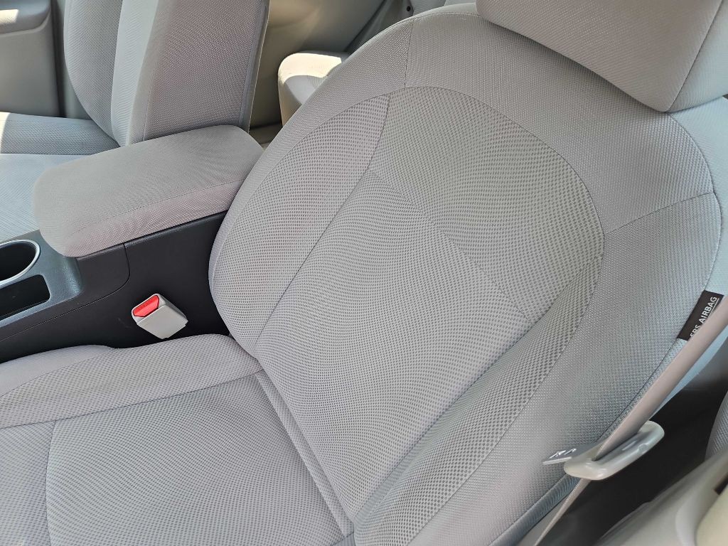 2015 Nissan Rogue Image 19