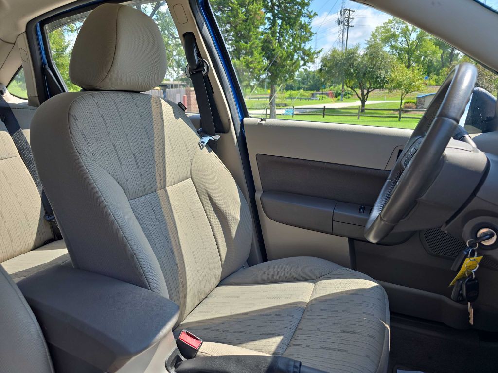 2010 Ford Focus Image 23