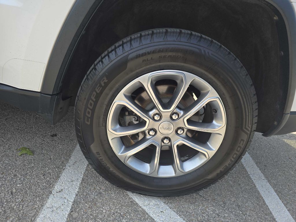 2015 Jeep Grand Cherokee Image 30