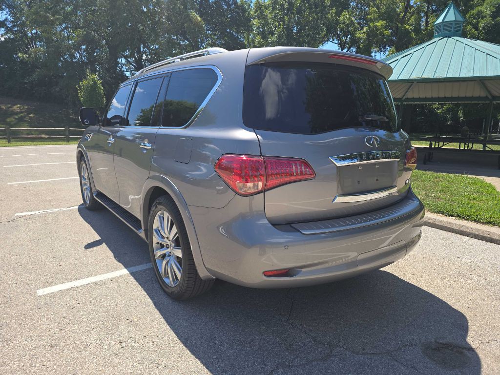 2013 INFINITI QX56 Image 7