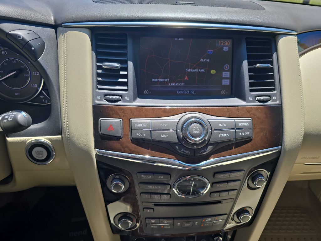 2013 INFINITI QX56 Image 18
