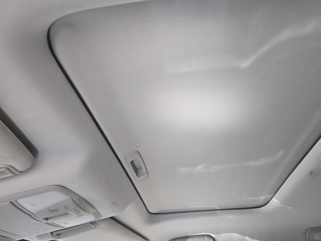 2017 INFINITI QX80 Image 19
