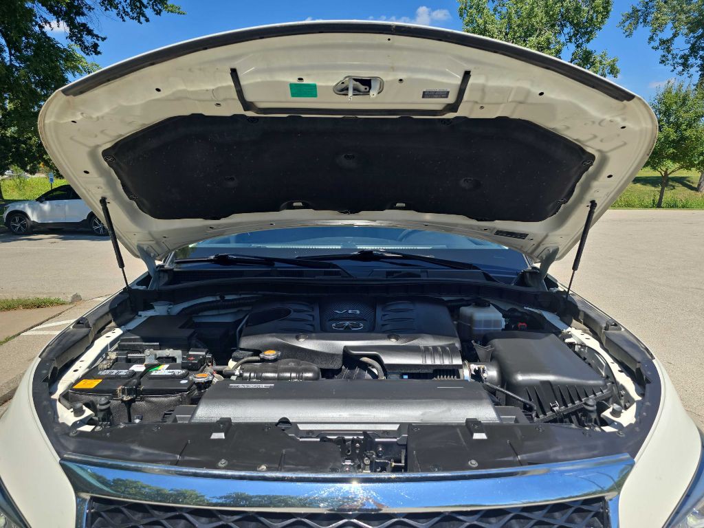 2017 INFINITI QX80 Image 47