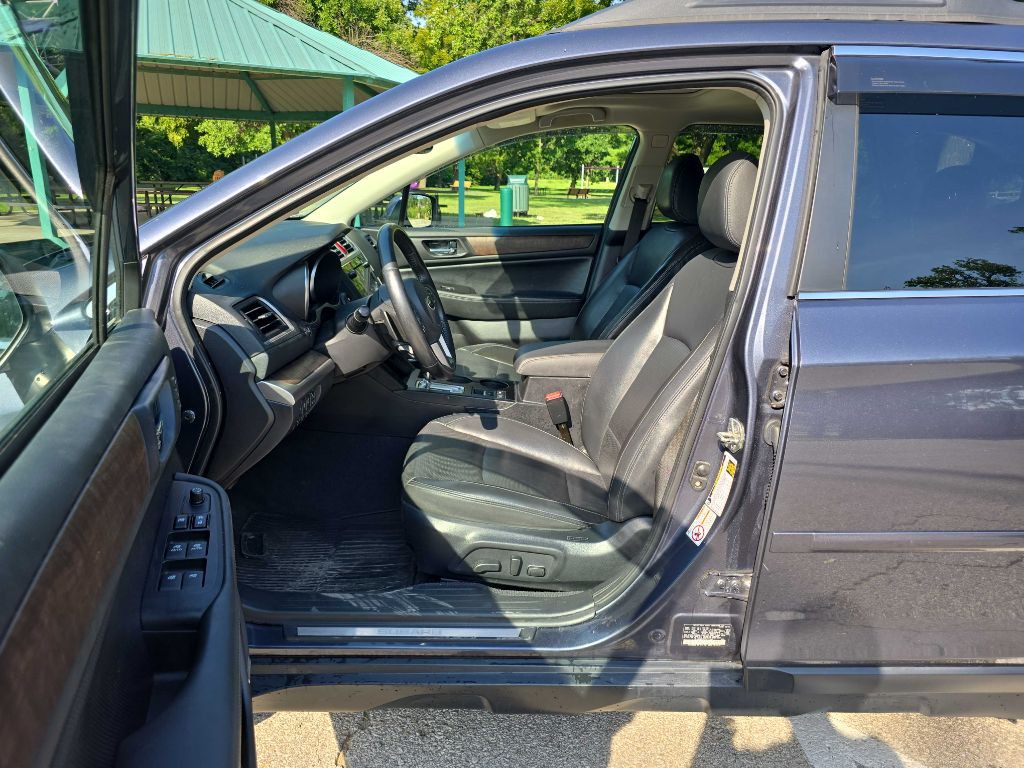 2016 Subaru Outback Image 10