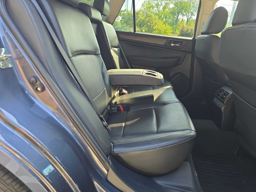 2016 Subaru Outback Image 31