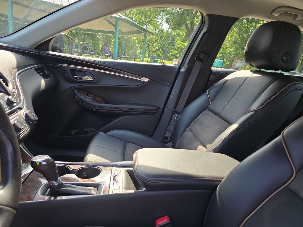 2015 Chevrolet Impala Image 14