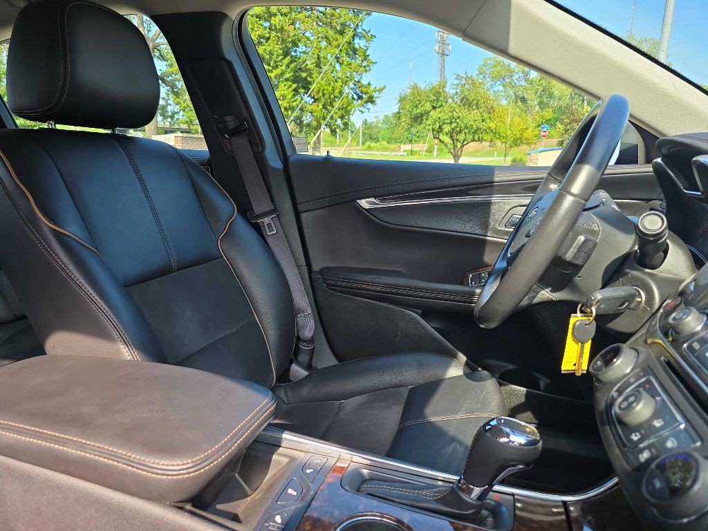 2015 Chevrolet Impala Image 24