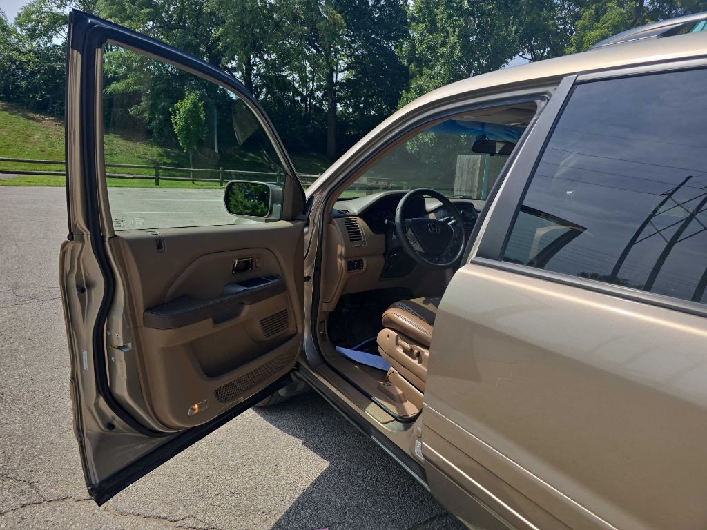 2005 Honda Pilot Image 9
