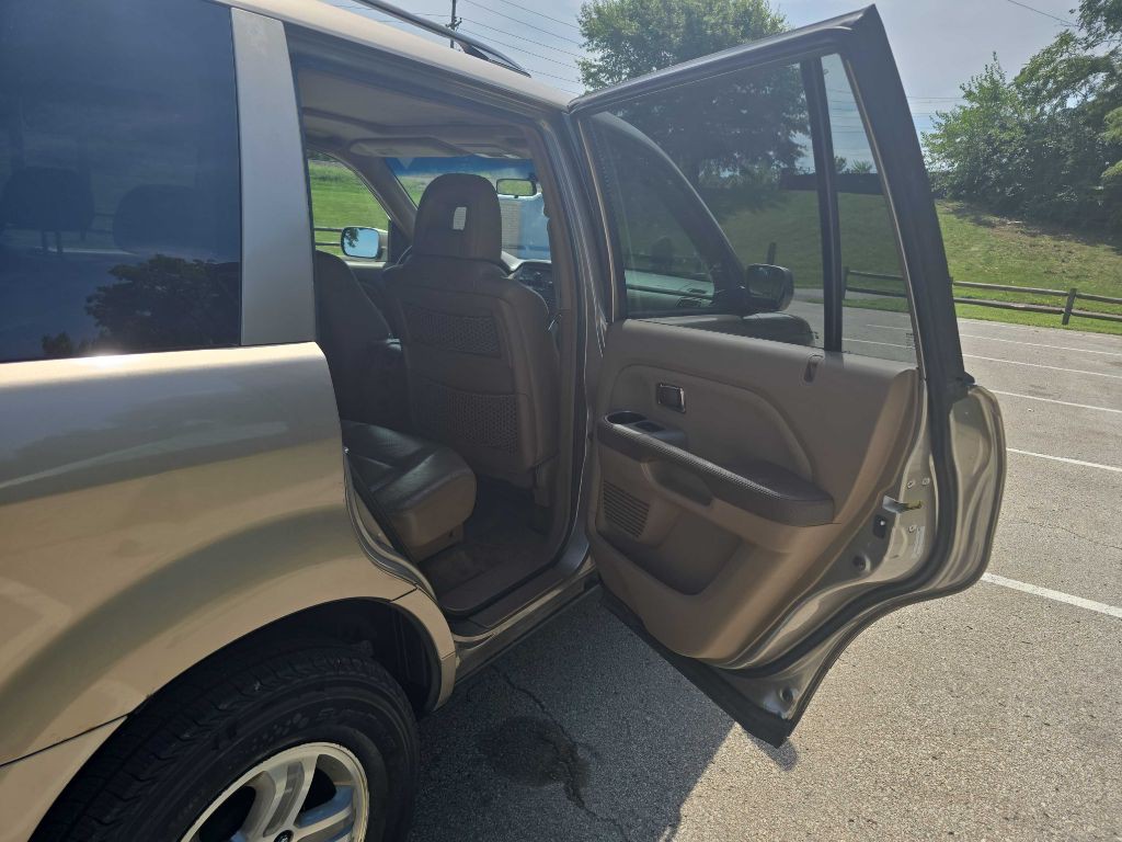 2005 Honda Pilot Image 28