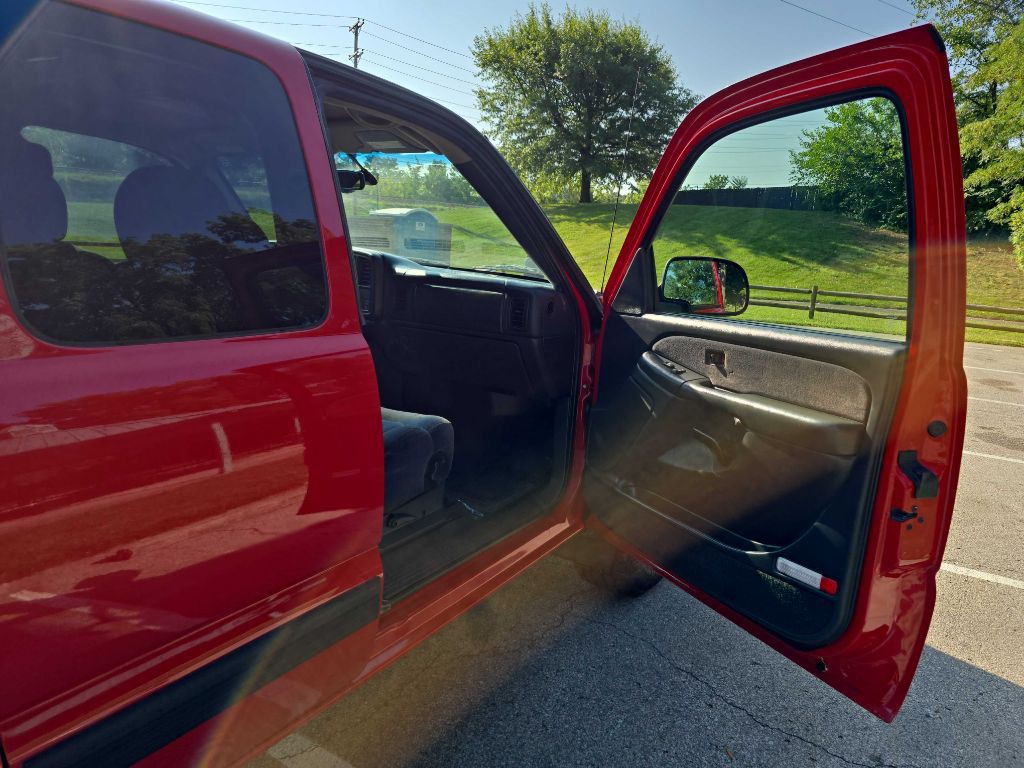 2000 Chevrolet Silverado 1500 Image 18