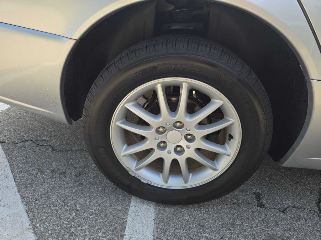 2003 Chrysler 300M Image 36