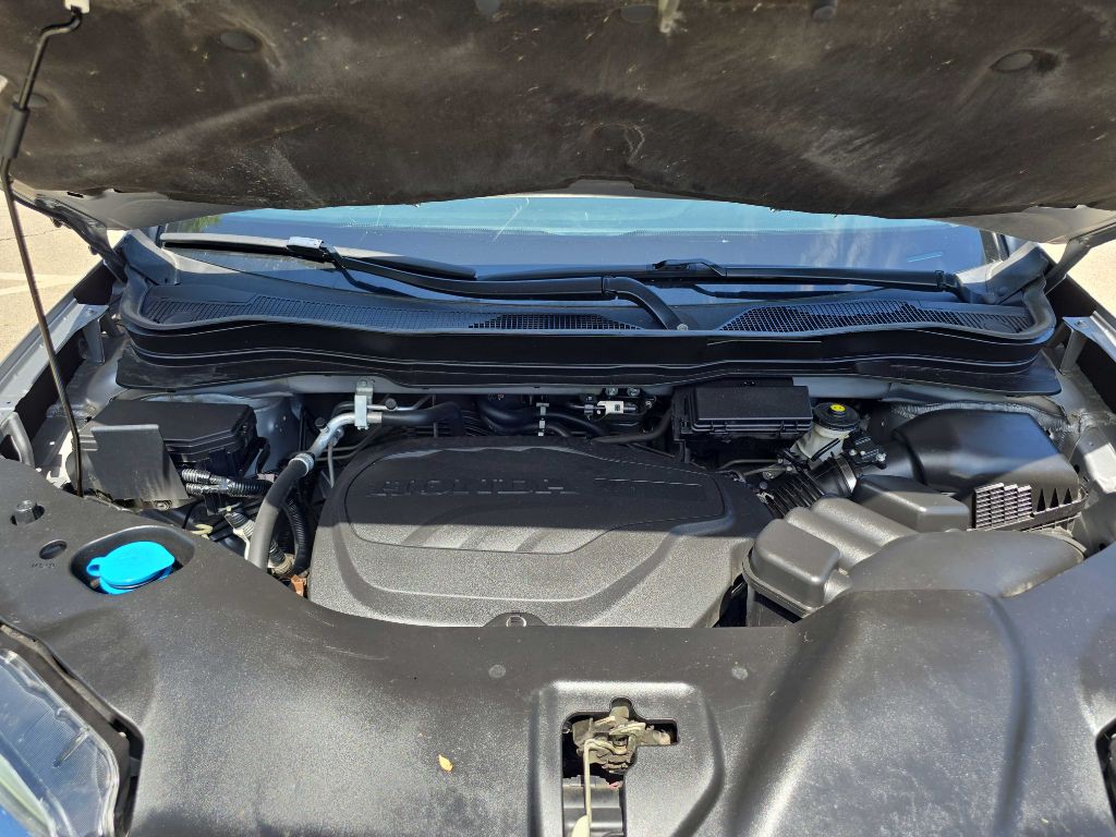 2017 Honda Ridgeline Image 39