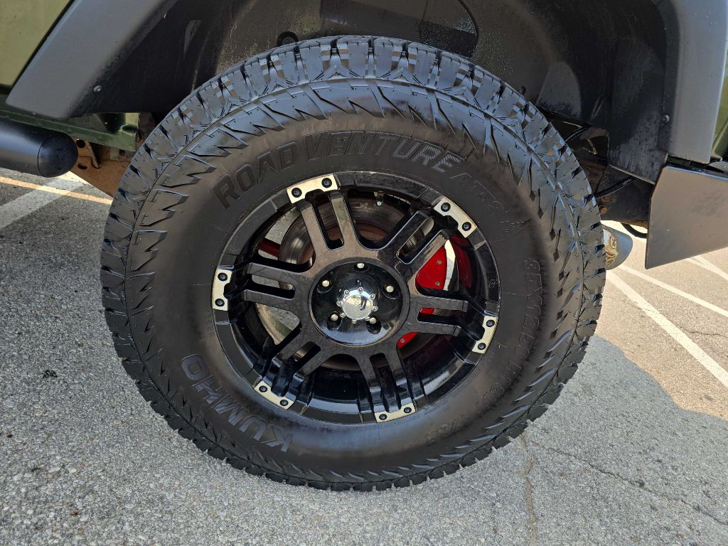 2009 Jeep Wrangler Image 28