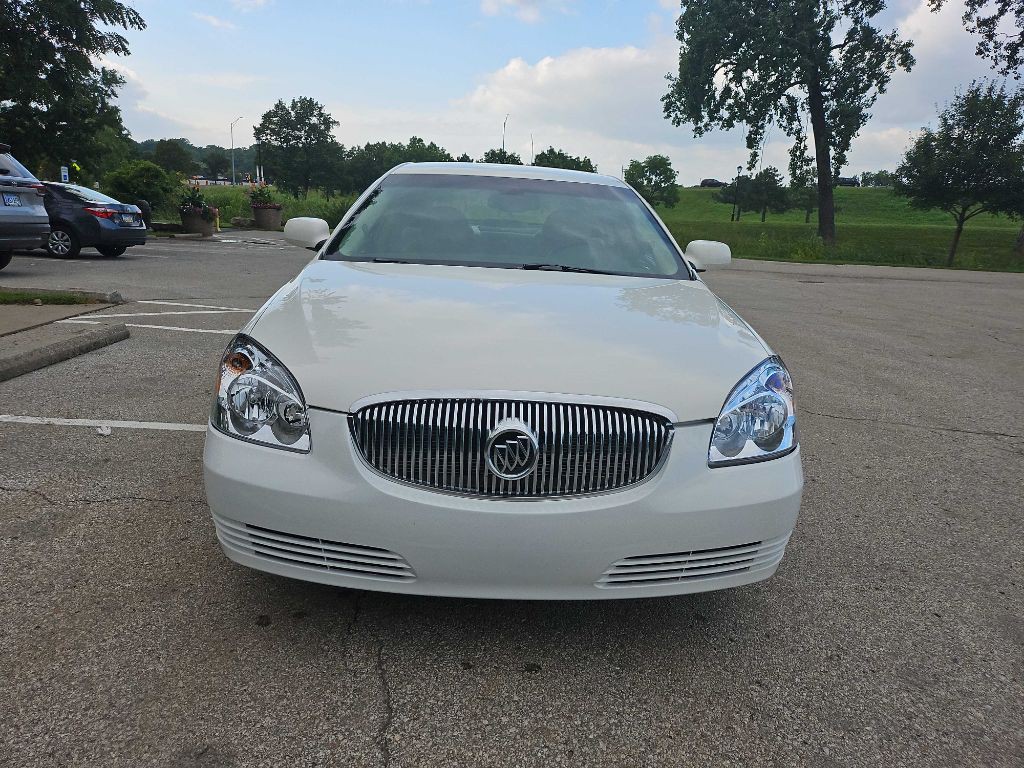 2008 Buick Lucerne Image 5