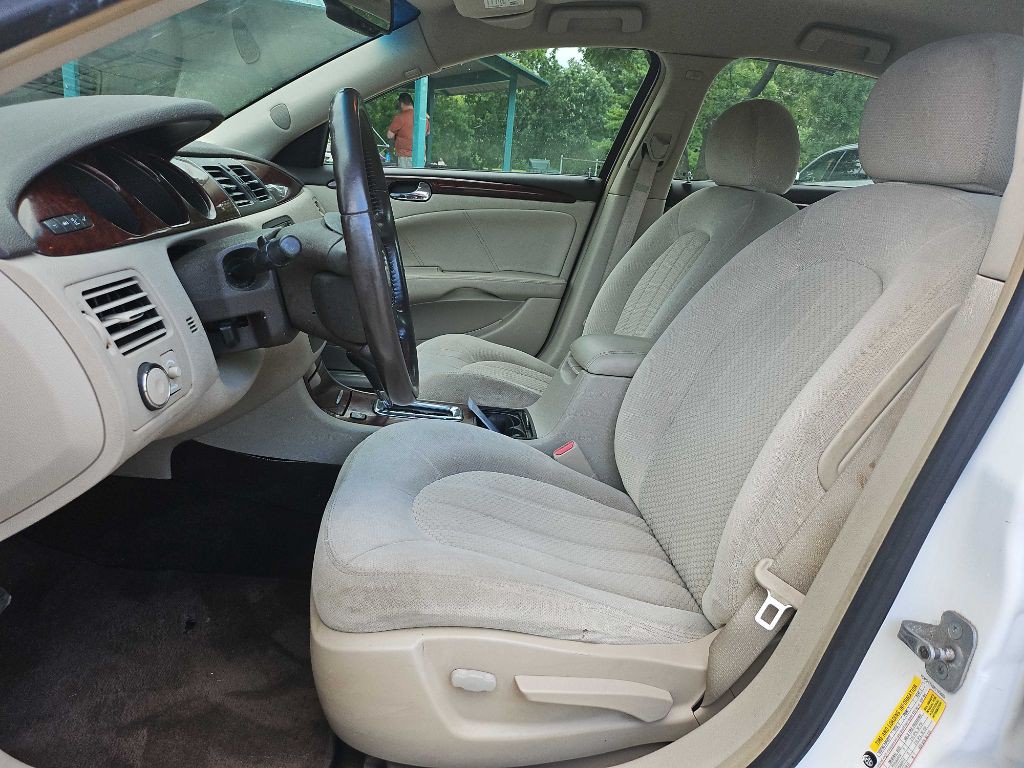 2008 Buick Lucerne Image 9