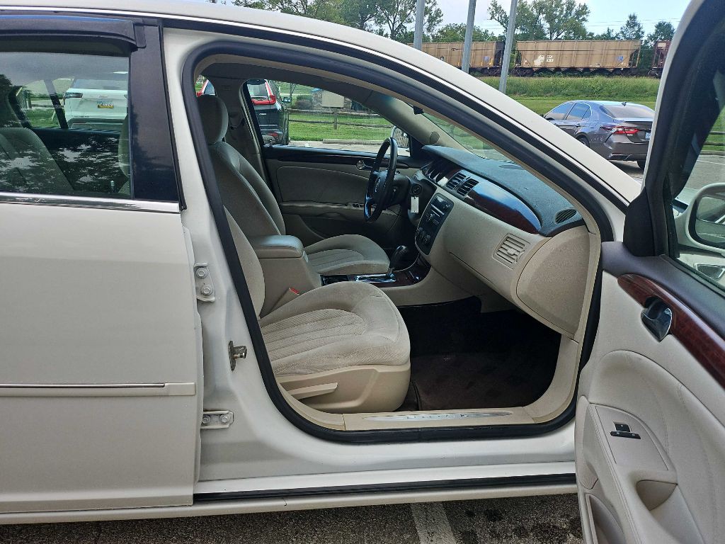 2008 Buick Lucerne Image 16