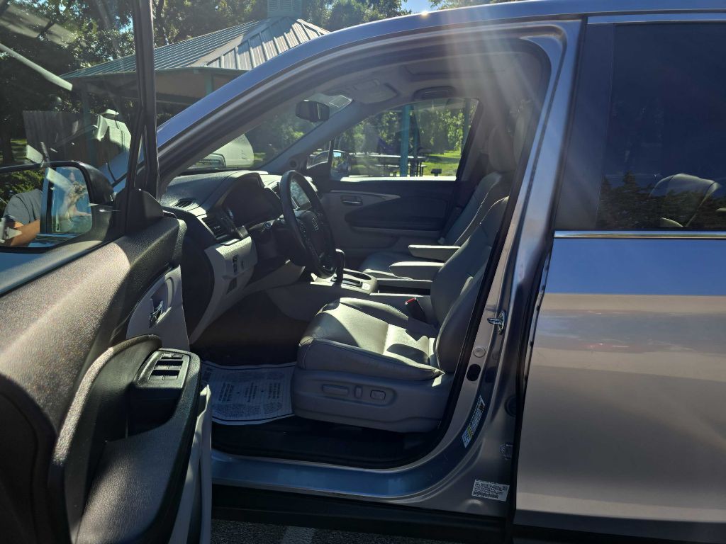 2016 Honda Pilot Image 10
