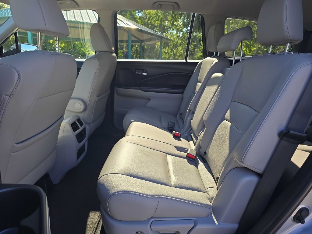2016 Honda Pilot Image 29