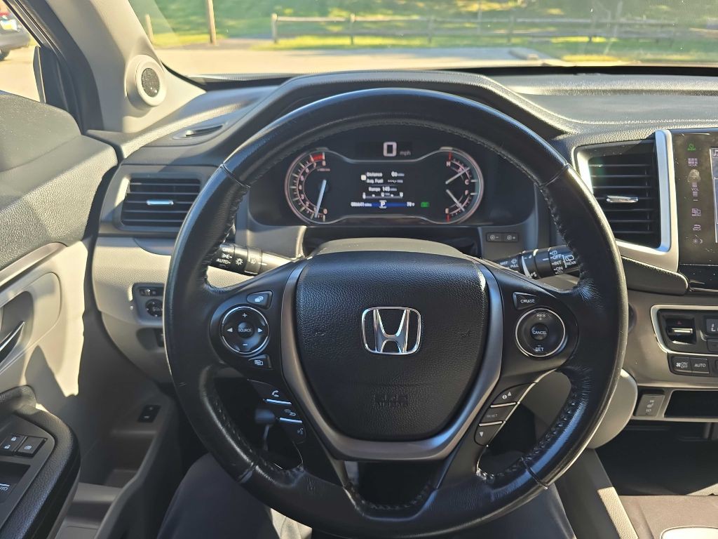 2016 Honda Pilot Image 14
