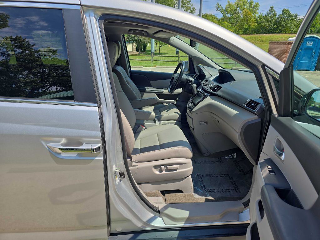 2014 Honda Odyssey Image 22